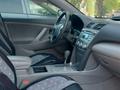 Toyota Camry 2007 годаүшін6 300 000 тг. в Актобе – фото 5