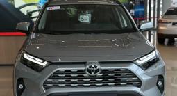 Toyota RAV4 Luxe 2025 годаүшін21 220 000 тг. в Алматы – фото 2