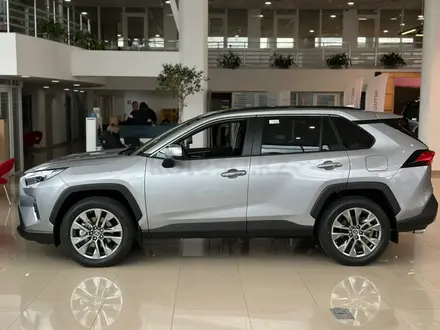 Toyota RAV4 Luxe 2025 года за 21 220 000 тг. в Алматы – фото 13
