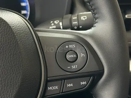 Toyota RAV4 Luxe 2025 года за 21 220 000 тг. в Алматы – фото 19