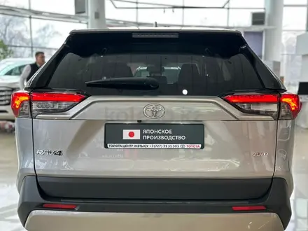 Toyota RAV4 Luxe 2025 года за 21 220 000 тг. в Алматы – фото 8
