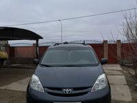 Toyota Sienna 2009 года за 9 200 000 тг. в Атырау