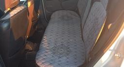 Renault Sandero 2013 года за 3 900 000 тг. в Уральск – фото 2