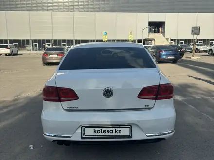 Volkswagen Passat 2014 годаүшін7 000 000 тг. в Алматы – фото 2