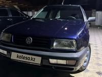 Volkswagen Vento 1995 года за 1 100 000 тг. в Алматы