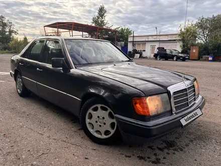 Mercedes-Benz E 200 1992 года за 1 200 000 тг. в Булаево