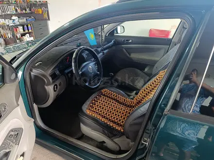 Volkswagen Passat 1998 года за 2 000 000 тг. в Кокшетау – фото 5