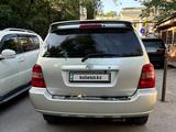 Toyota Highlander 2002 года за 6 200 000 тг. в Алматы – фото 2