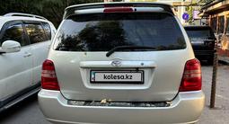 Toyota Highlander 2002 года за 6 200 000 тг. в Алматы – фото 2