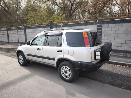 Honda CR-V 1996 года за 2 500 000 тг. в Алматы – фото 4