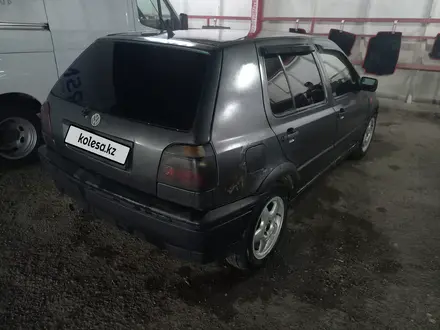 Volkswagen Golf 1992 года за 300 000 тг. в Павлодар – фото 4