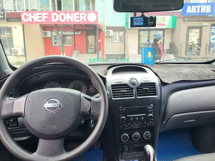 Nissan Almera Classic 2010 года за 3 300 000 тг. в Актобе – фото 2