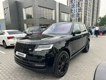 Land Rover Range Rover 2023 годаүшін98 000 000 тг. в Алматы – фото 5