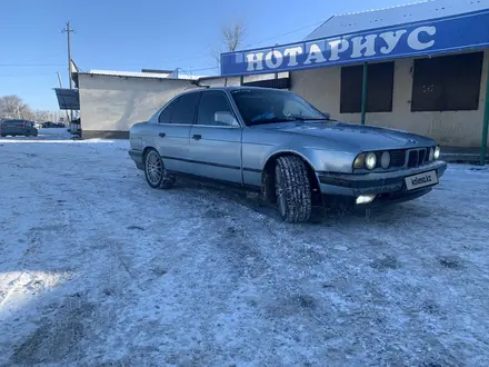 BMW 520 1991 года за 1 570 000 тг. в Тараз