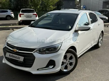 Chevrolet Onix 2023 года за 4 900 000 тг. в Алматы – фото 8