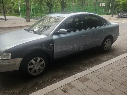 Volkswagen Passat 1999 года за 1 500 000 тг. в Алматы – фото 3