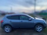 Nissan Qashqai 2008 года за 4 750 000 тг. в Уральск – фото 2