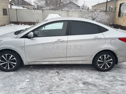 Hyundai Solaris 2014 года за 6 500 000 тг. в Караганда – фото 7