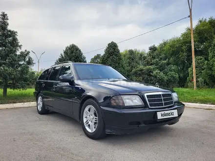 Mercedes-Benz C 240 1998 года за 3 050 000 тг. в Тараз