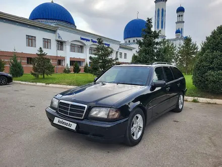 Mercedes-Benz C 240 1998 года за 3 050 000 тг. в Тараз – фото 4