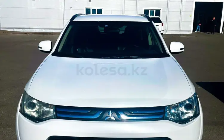 Mitsubishi Outlander 2013 годаүшін7 400 000 тг. в Петропавловск