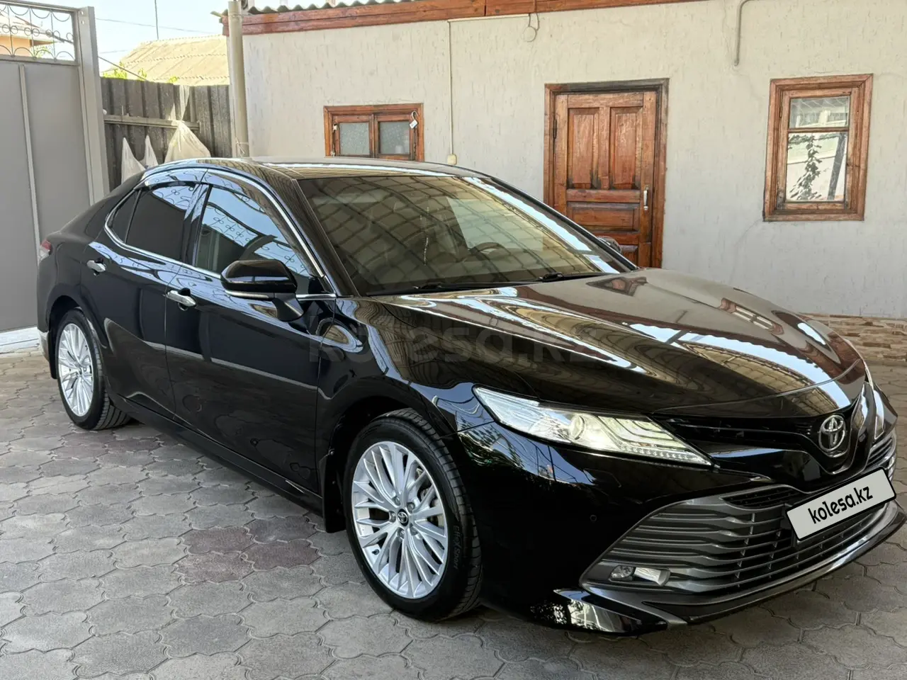Toyota Camry, 2018