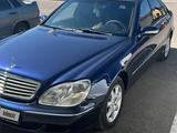 Mercedes-Benz S 320 1999 года за 4 500 000 тг. в Караганда