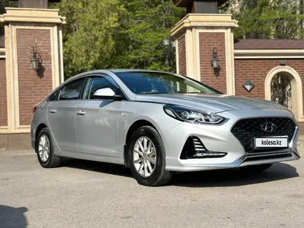 Hyundai Sonata 2021 года за 8 800 000 тг. в Шымкент – фото 2