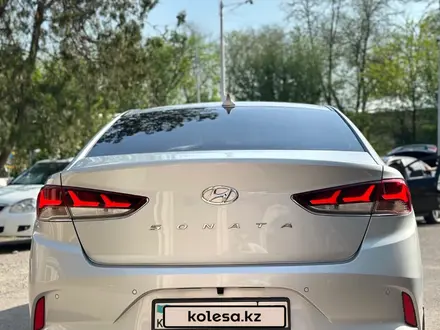 Hyundai Sonata 2021 года за 8 800 000 тг. в Шымкент – фото 6