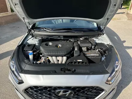 Hyundai Sonata 2021 года за 8 800 000 тг. в Шымкент – фото 7