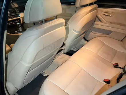 BMW 535 2015 года за 10 800 000 тг. в Алматы – фото 12
