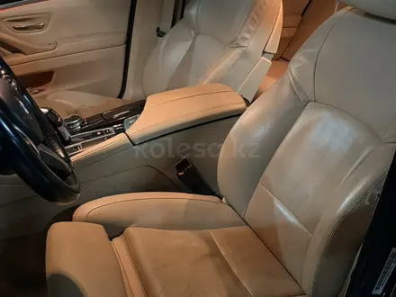 BMW 535 2015 года за 10 800 000 тг. в Алматы – фото 13