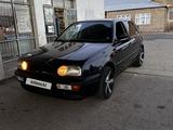 Volkswagen Golf 1994 годаүшін2 150 000 тг. в Тараз