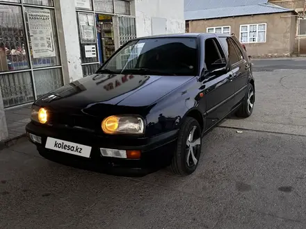 Volkswagen Golf 1994 года за 2 250 000 тг. в Тараз