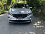 Kia Carnival 2019 года за 13 500 000 тг. в Алматы – фото 3