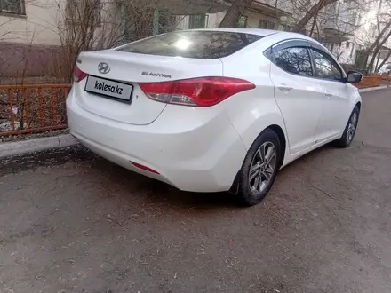 Hyundai Elantra 2011 года за 4 000 000 тг. в Астана – фото 3