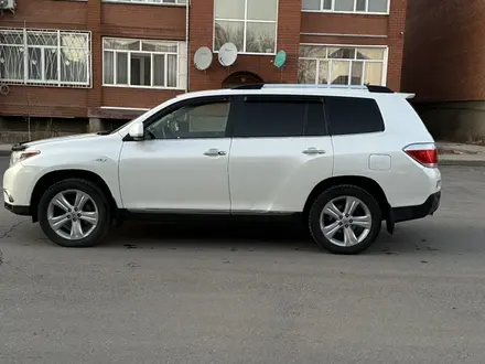 Toyota Highlander 2013 года за 15 000 000 тг. в Караганда – фото 5