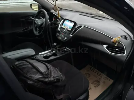 Chevrolet Malibu 2019 года за 7 500 000 тг. в Алматы – фото 9
