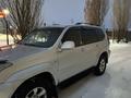 Toyota Land Cruiser Prado 2003 года за 10 000 000 тг. в Актобе – фото 4