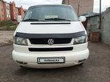 Volkswagen Caravelle 1996 годаүшін4 500 000 тг. в Есиль