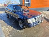 Mercedes-Benz E 220 1994 года за 2 500 000 тг. в Жезказган – фото 3