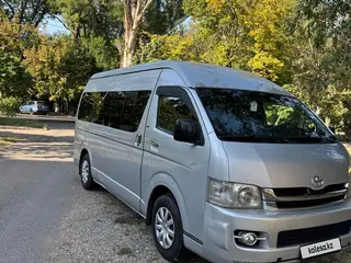 Toyota HiAce, 2008