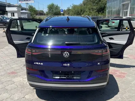 Volkswagen ID.6 Prime 2022 года за 18 000 000 тг. в Алматы – фото 7