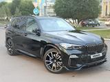 BMW X5 2021 года за 36 600 000 тг. в Астана
