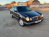 Mercedes-Benz E 200 1999 года за 4 000 000 тг. в Караганда – фото 2