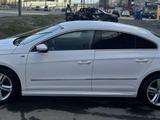 Volkswagen Passat 2013 года за 1 200 000 тг. в Семей – фото 2