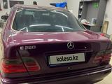 Mercedes-Benz E 270 1999 годаүшін3 800 000 тг. в Актау – фото 4