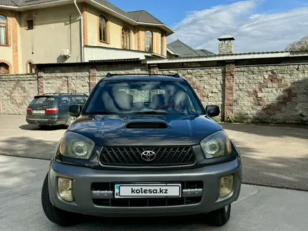 Toyota RAV4 2003 года за 5 800 000 тг. в Алматы – фото 2