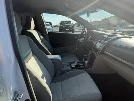 Toyota Camry 2012 года за 4 900 000 тг. в Атырау – фото 15
