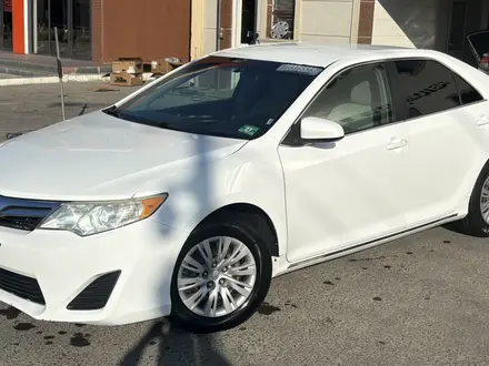 Toyota Camry 2012 года за 4 900 000 тг. в Атырау – фото 2